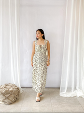 Load image into Gallery viewer, Lace Dress Printed
