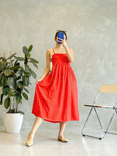 Load image into Gallery viewer, Sweetheart Dress (Polkadots)
